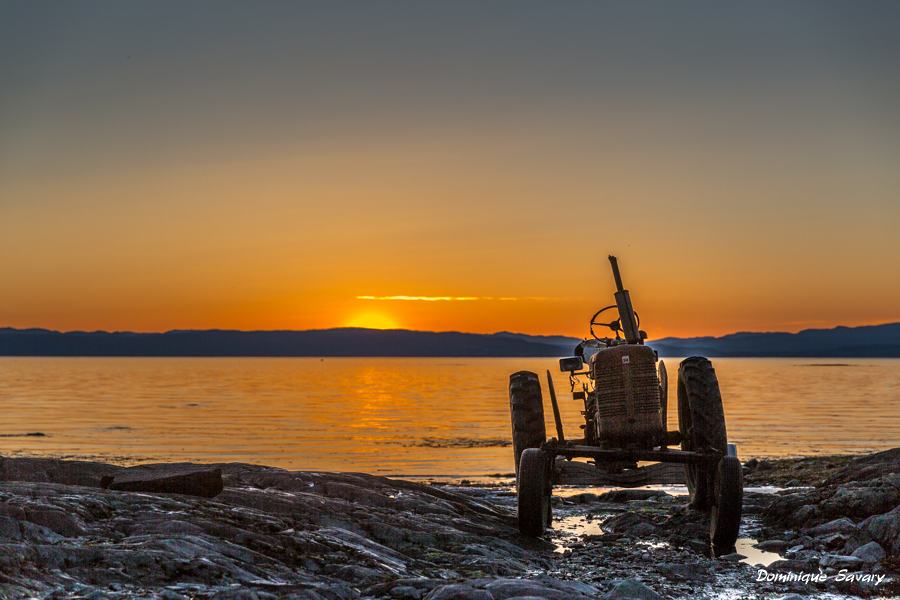 Coucher de soleil sur le fleuve
